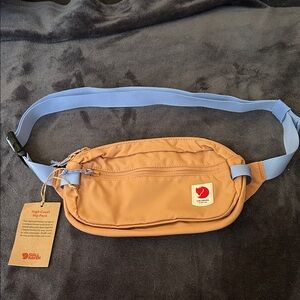 Fjallraven Peach Sand High Coast Hip Pack